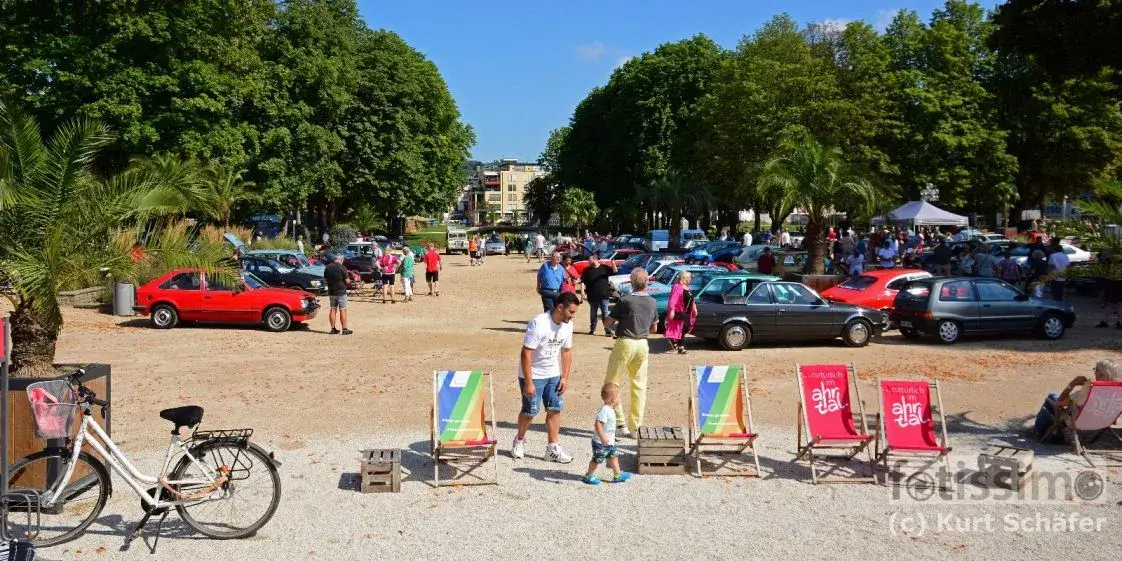 Ahr-Automobil-Club 1924 e.V. - Oldtimer - Oldtimer Im Park 2023 - Bild 14 von 93